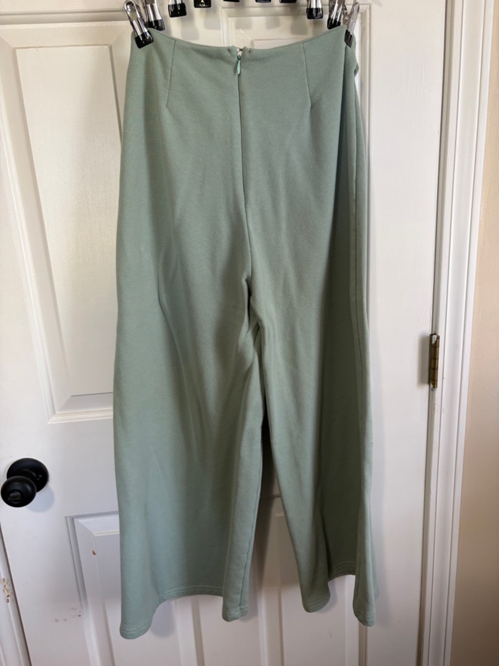 She and Sky Sage Green Matching Set - Picture 4 of 9